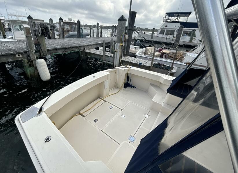2005 Mainship Pilot 34 Rum Runner II