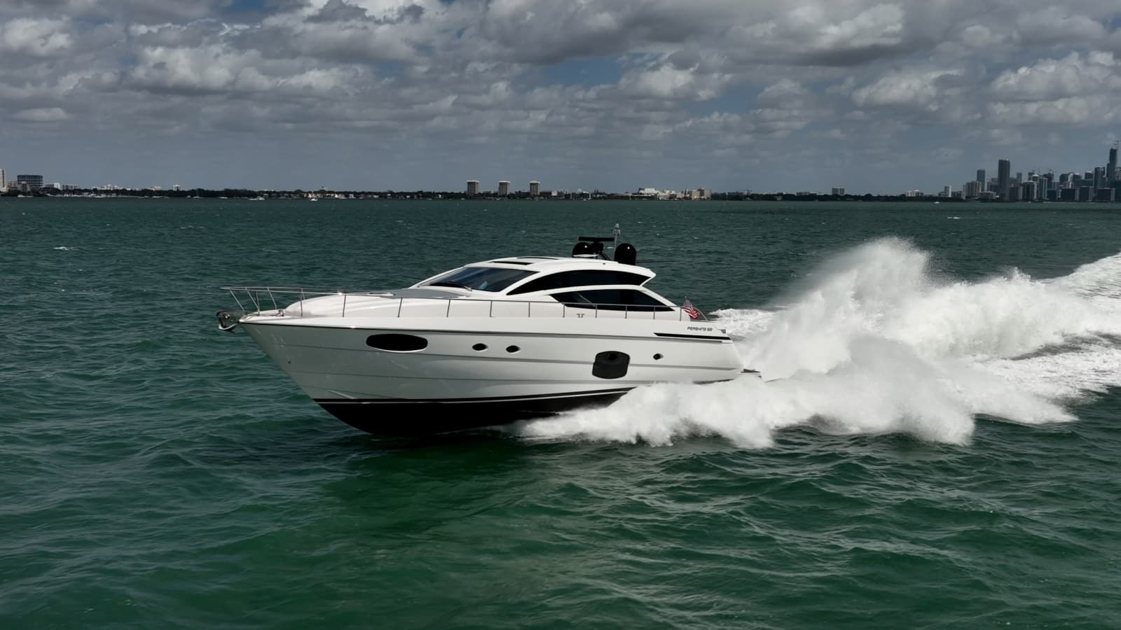 2020 Pershing 62 - Photo 34