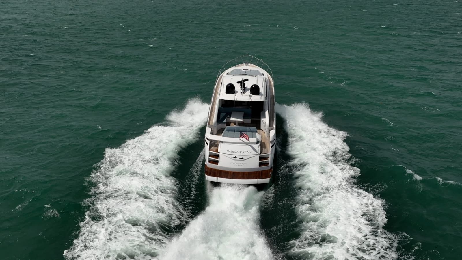 2020 Pershing 62 - Photo 32