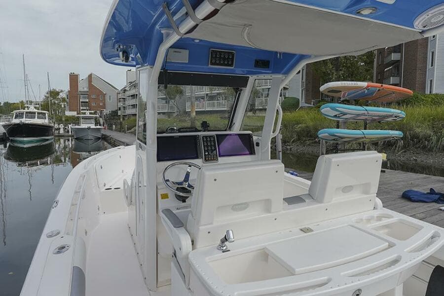2015 Everglades 295 Center Console