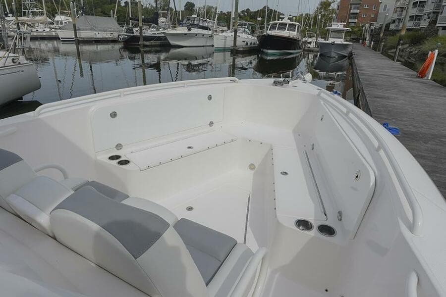 2015 Everglades 295 Center Console