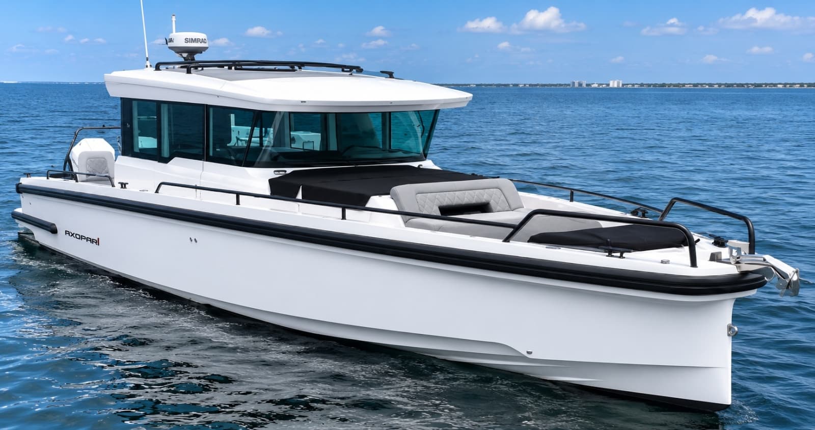 2021 Axopar  - Photo 1