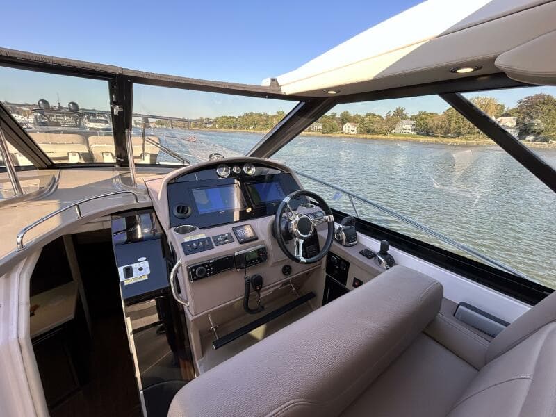 2018 Regal 42 Sport Coupe