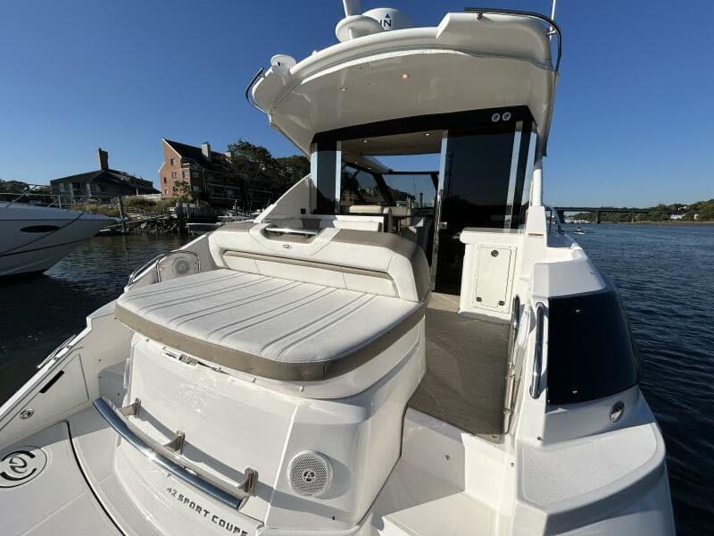 2018 Regal 42 Sport Coupe