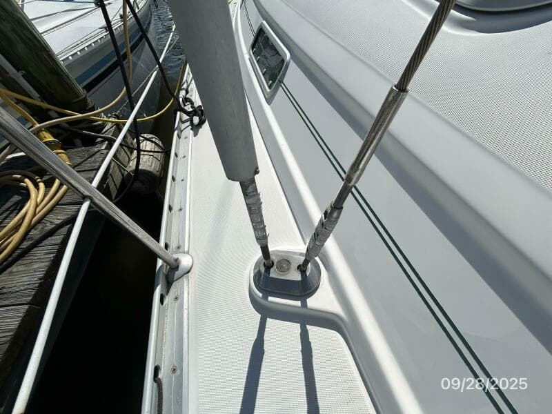 38' Beneteau standing rigging3