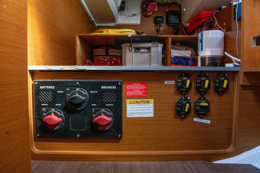 2022 Jeanneau Sun Odyssey 440