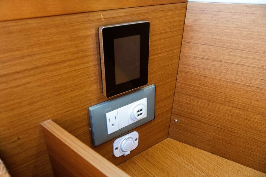 2022 Jeanneau Sun Odyssey 440