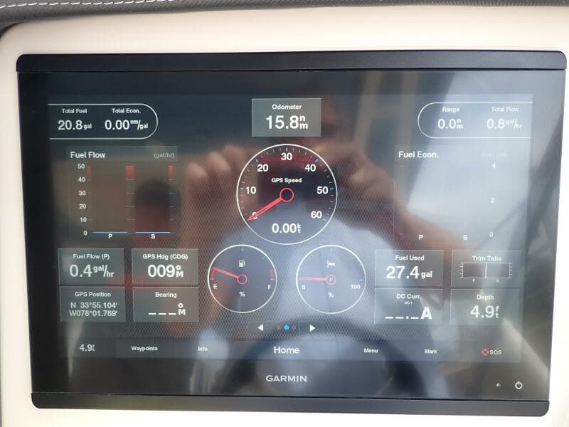 2021 Grady-White 275