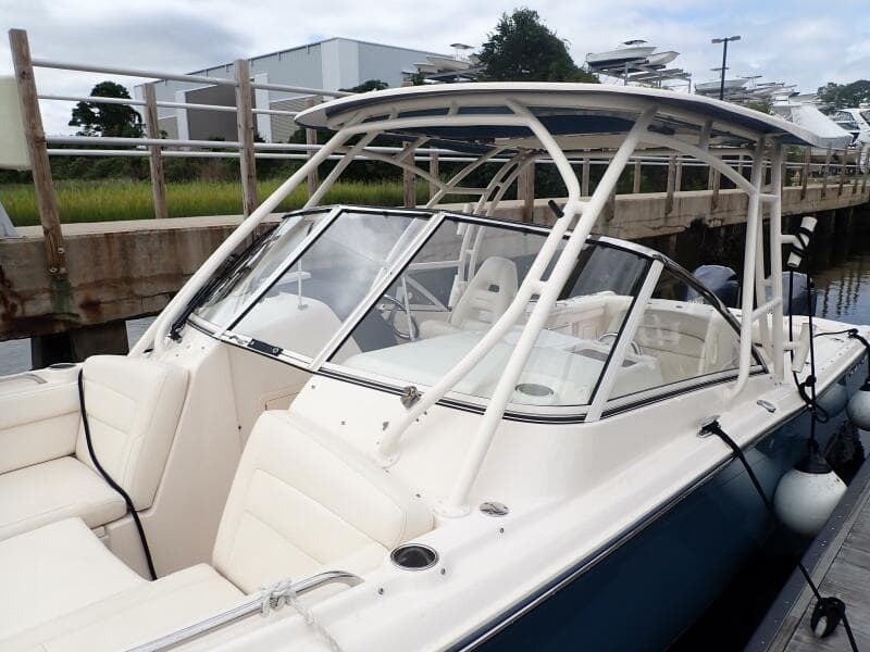 2021 Grady-White 275