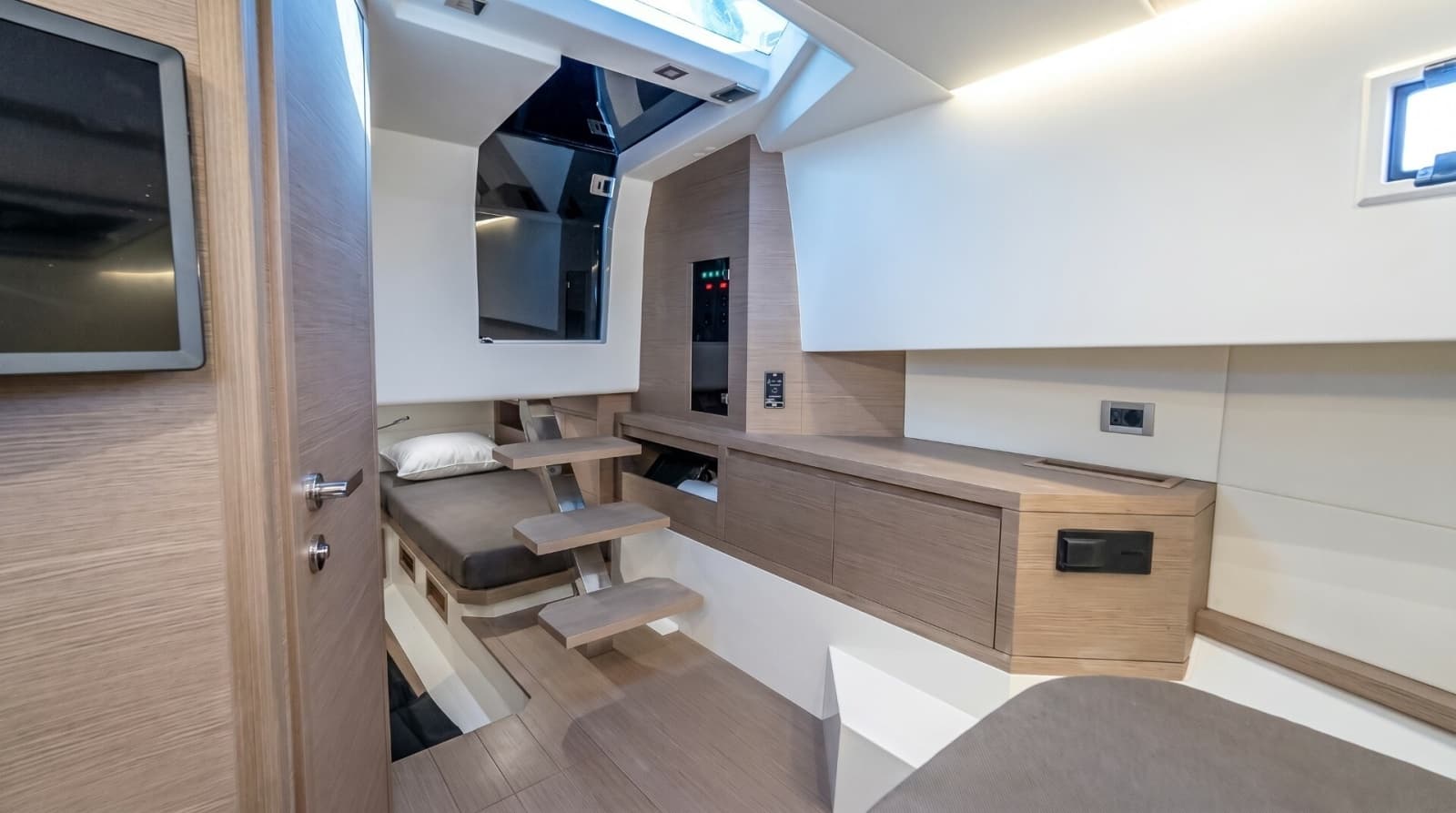 2025 Pardo Yachts 38 - Photo 29