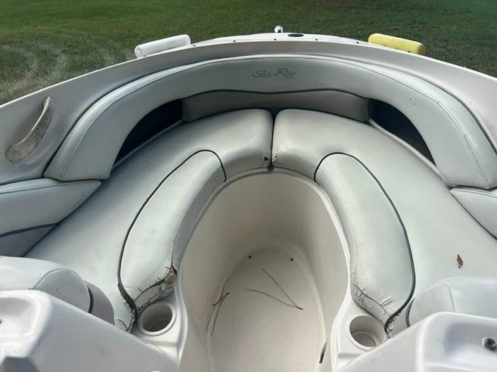 2003 Sea Ray 220 Bow Rider - Photo 18