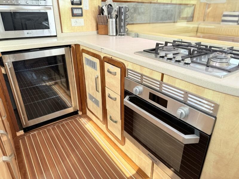 2011 Royal Cape Catamarans Majestic 53