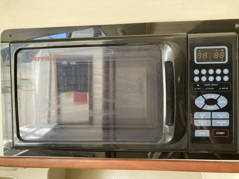 2006 Luhrs 280 Express Open