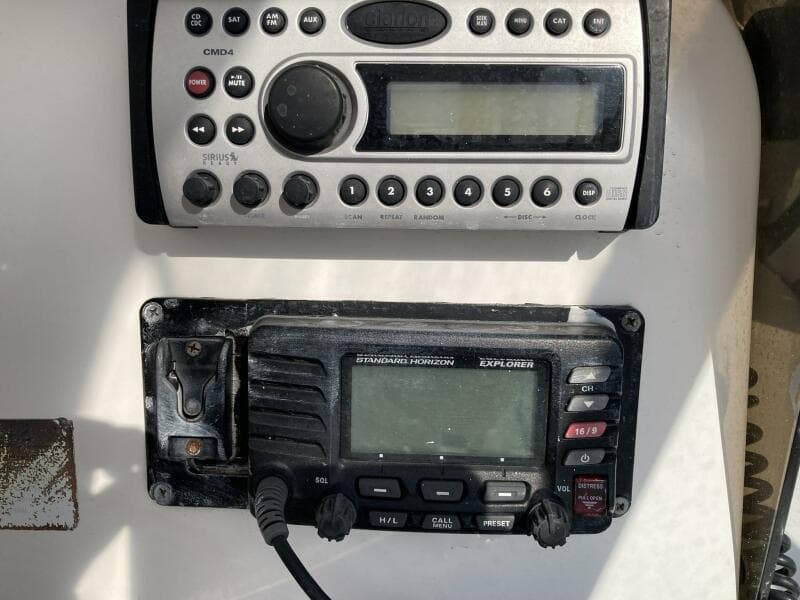 2006 Luhrs 280 Express Open