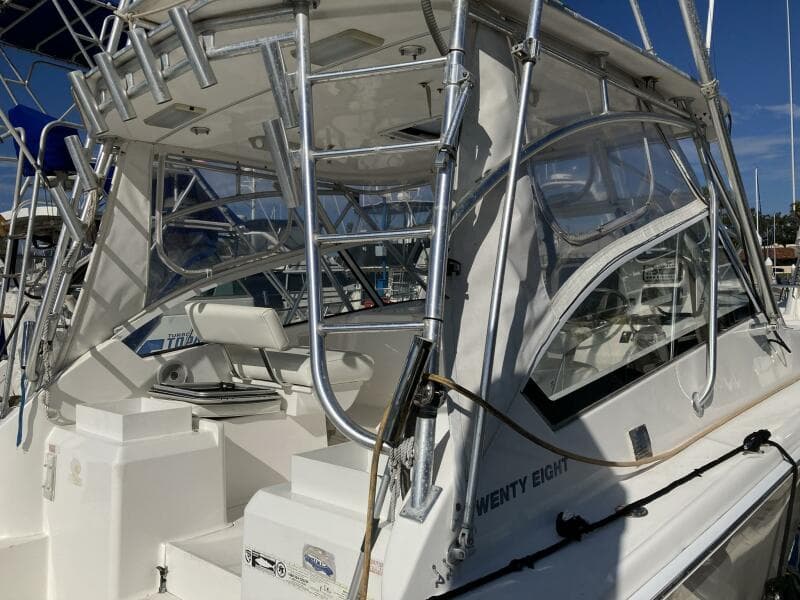 2006 Luhrs 280 Express Open