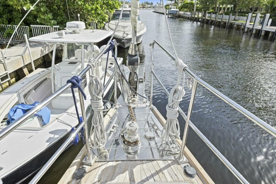 2013 Hylas 63 - Photo 24