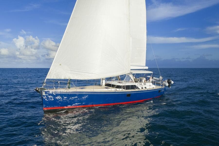 2013 Hylas 63 - Photo 13