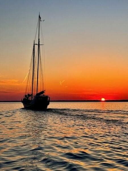 1989 Custom Schooner Liveaboard