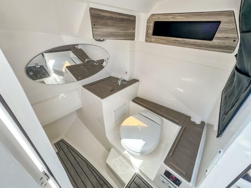 2025 Edgewater 262CX