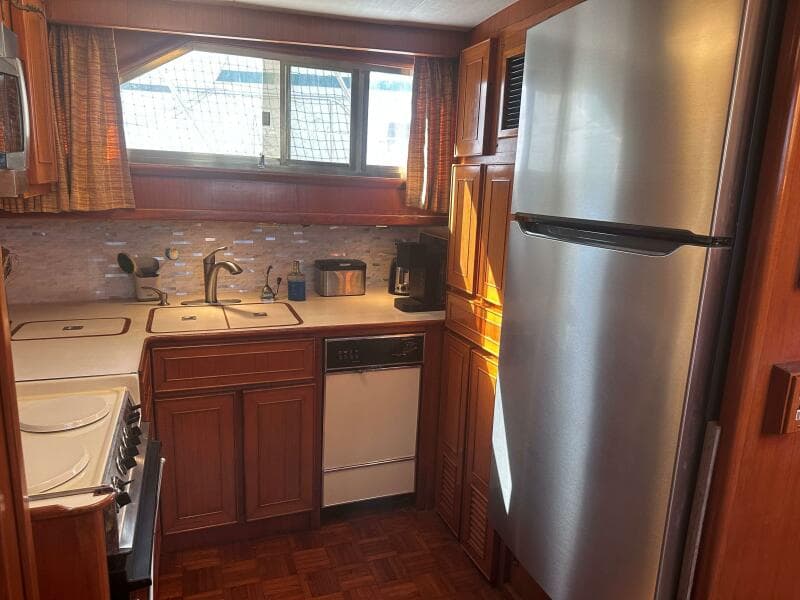 1019 Padraigin Galley