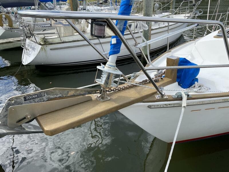 1987 Dickerson 37 aft cockpit