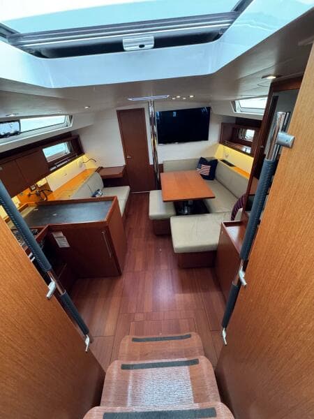 2017 Beneteau Oceanis 45