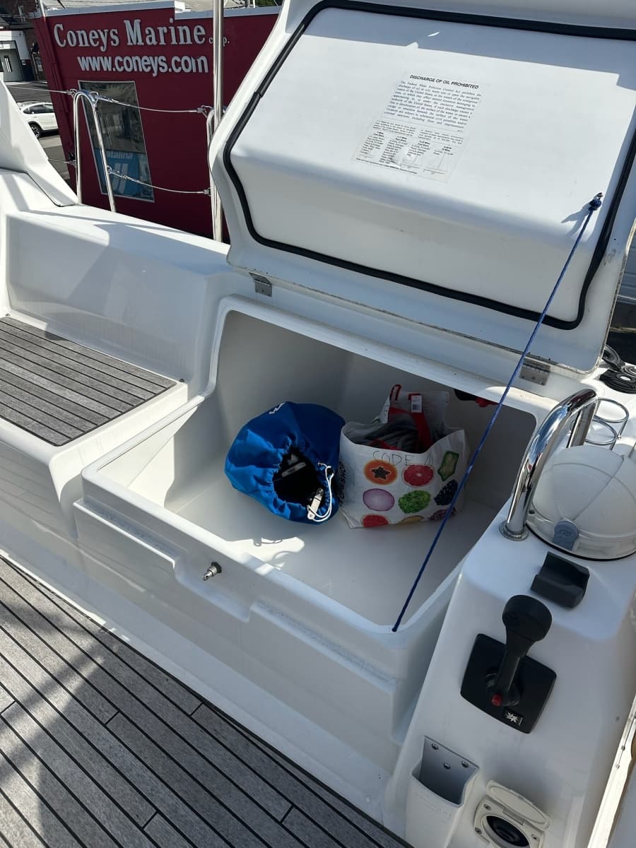 2017 Beneteau Oceanis 45 - Photo 41