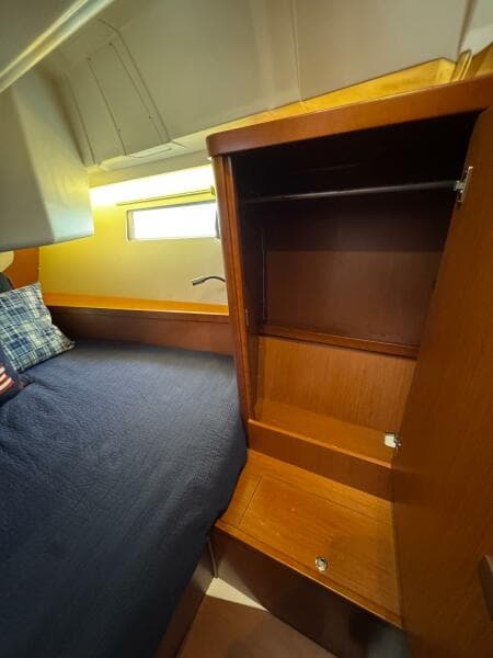 2017 Beneteau Oceanis 45