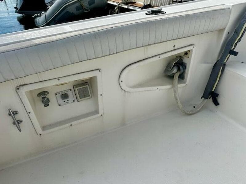 2001 Silverton 42 Convertible