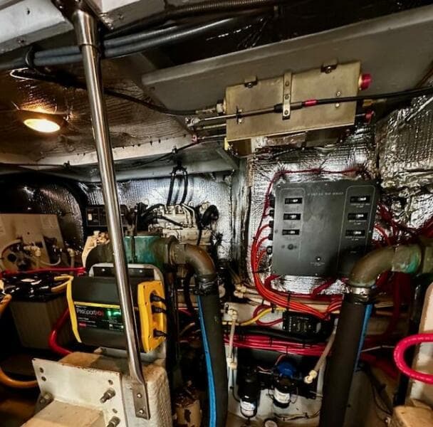 2001 Silverton 42 Convertible