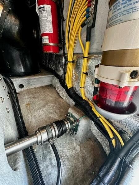 2001 Silverton 42 Convertible