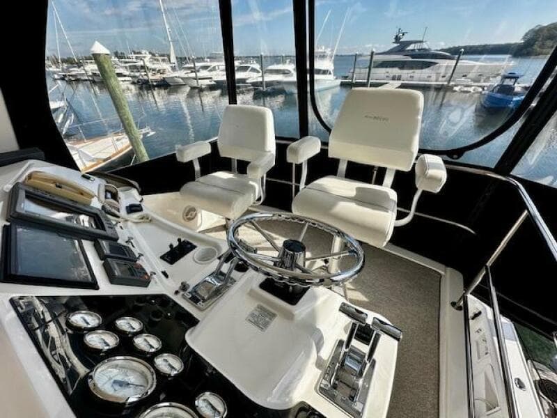 2001 Silverton 42 Convertible