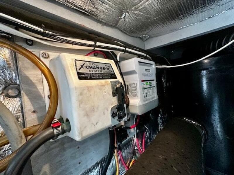 2001 Silverton 42 Convertible