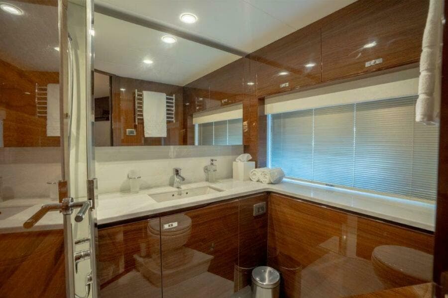 Princess 85 Kaos Guest Head