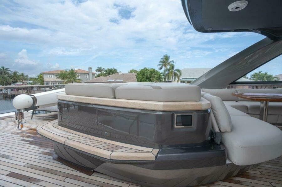 Princess 85 Kaos Flybridge