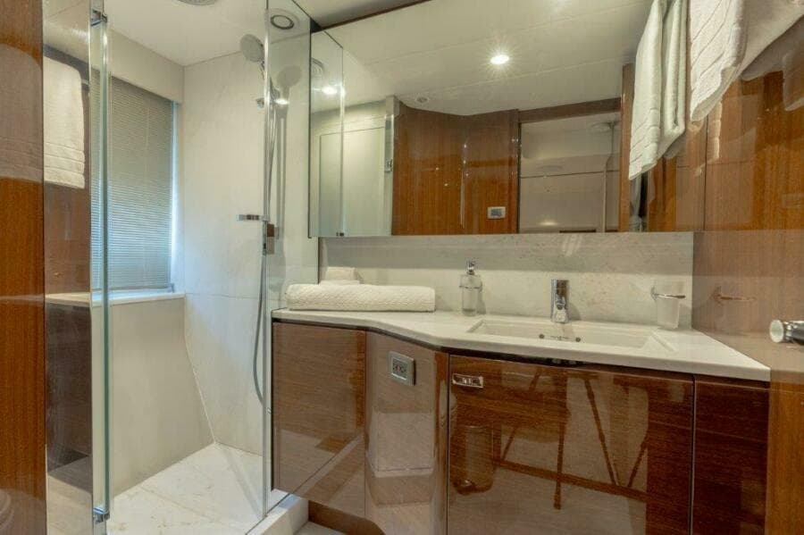 Princess 85 Kaos Head