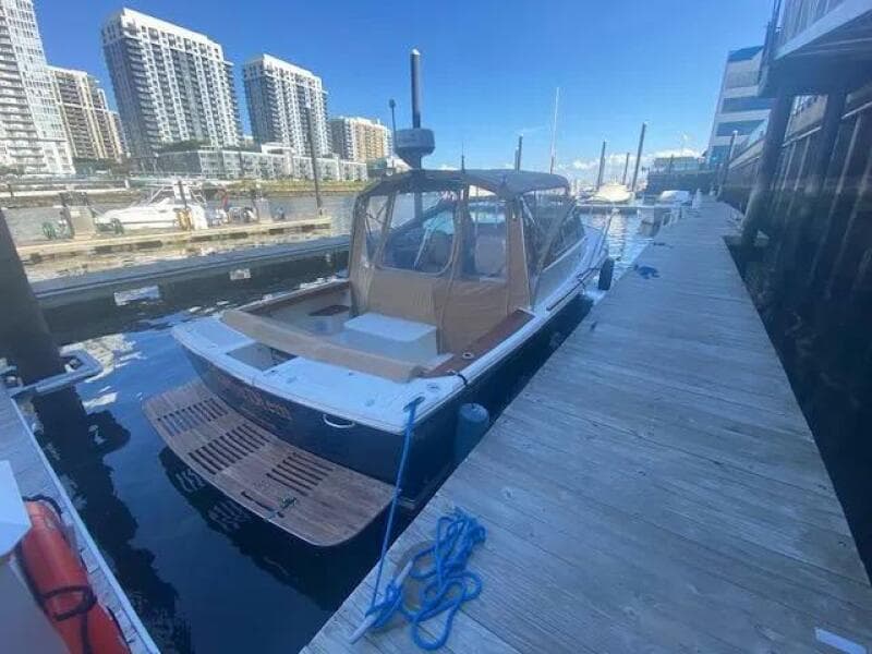 2009 Hunt Yachts  - Photo 12