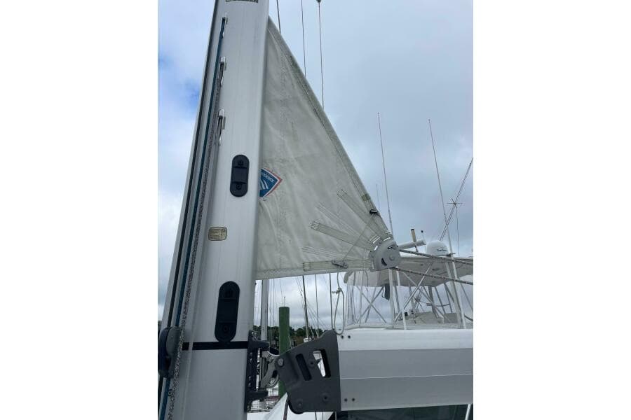 2017 Beneteau Sense 57
