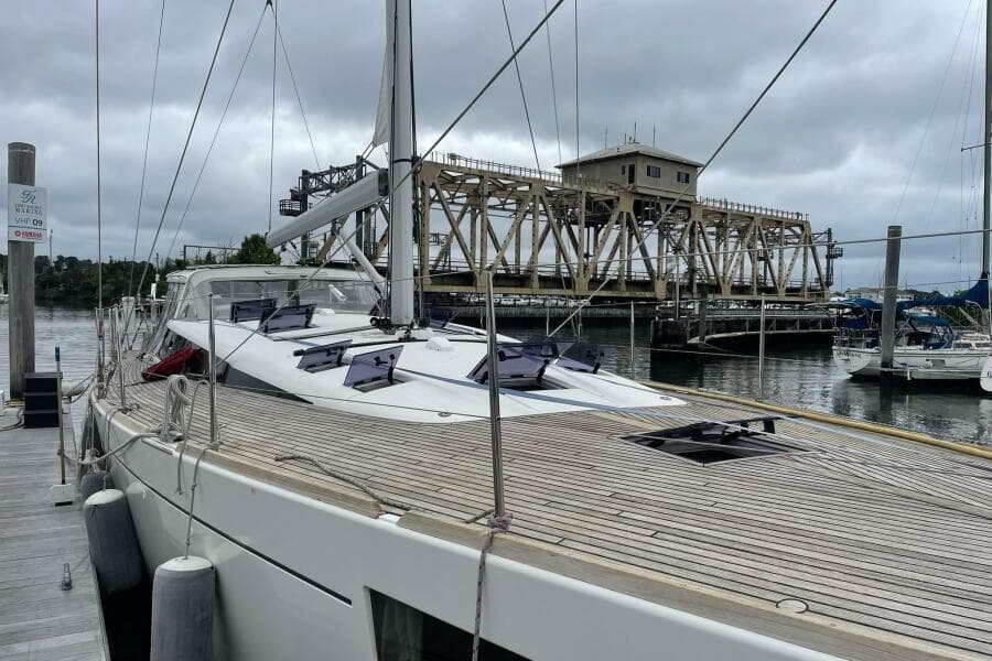 2017 Beneteau Sense 57