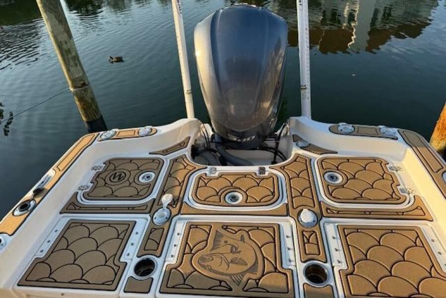 2018 Sea Hunt BX 25 FS boat with detailed deck design and outboard motor.