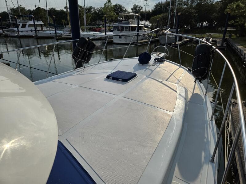 1987 Nova Marine Moorea