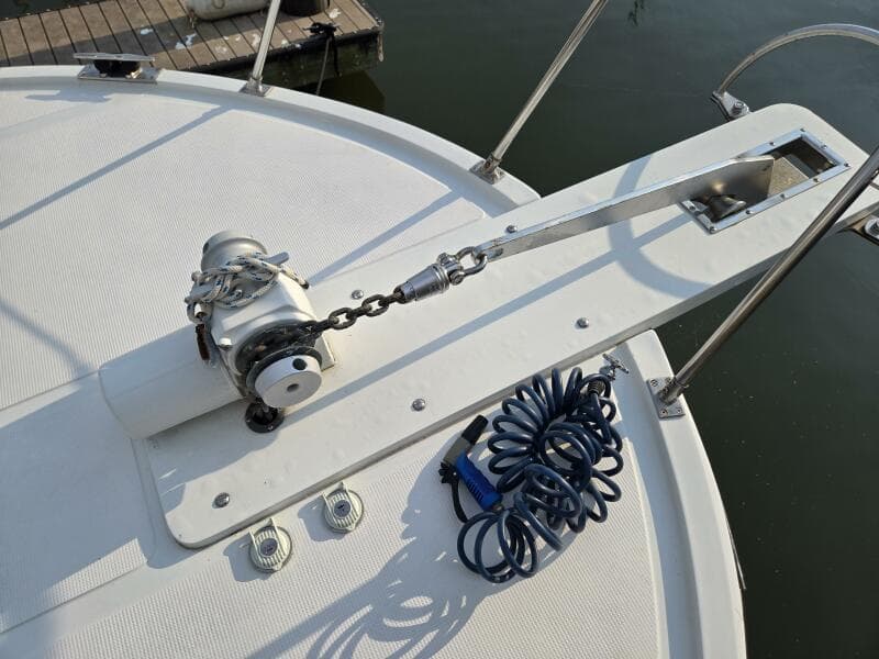 1987 Nova Marine Moorea