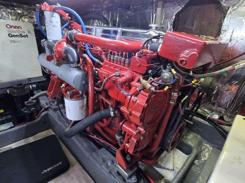 1987 Nova Marine Moorea