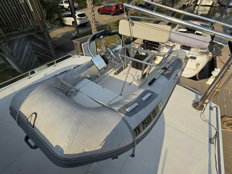 1987 Nova Marine Moorea