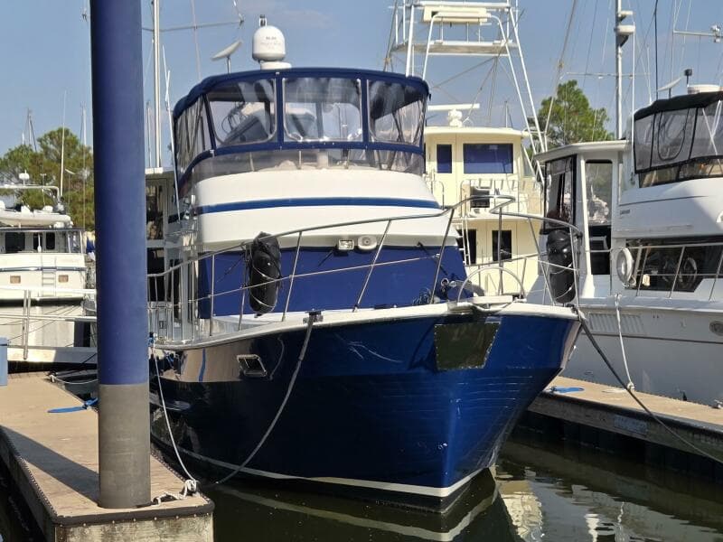 1987 Nova Marine Moorea