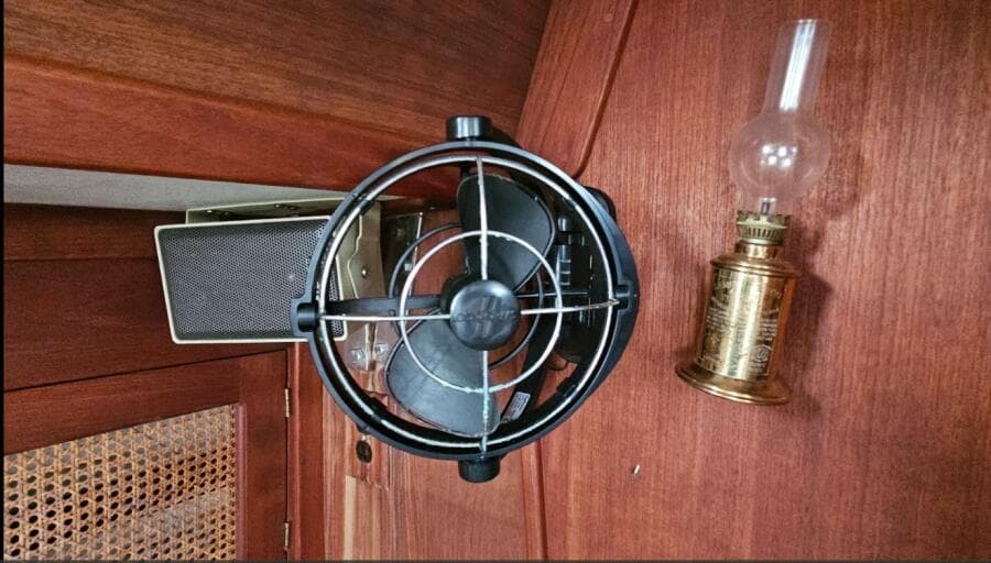 1987 Tartan 37 - Photo 37