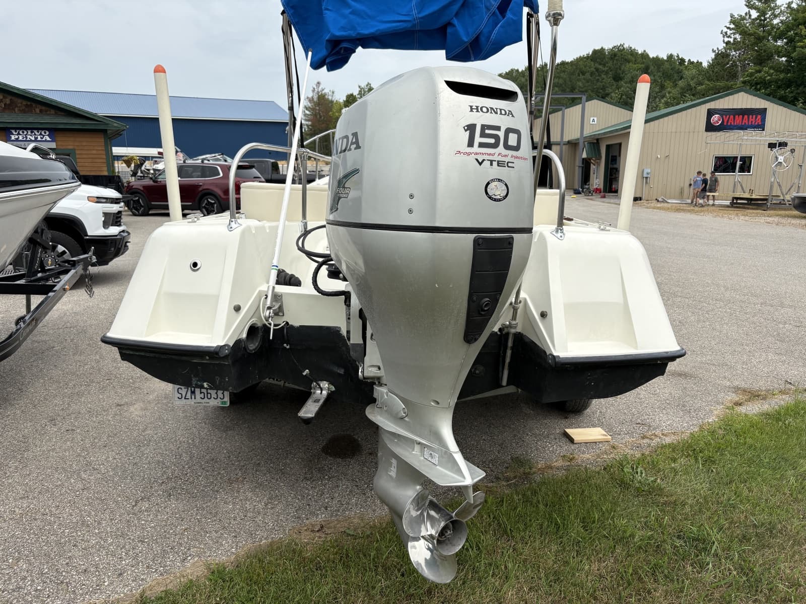 1972 Boston Whaler 21 Outrage Rib Side - Photo 11