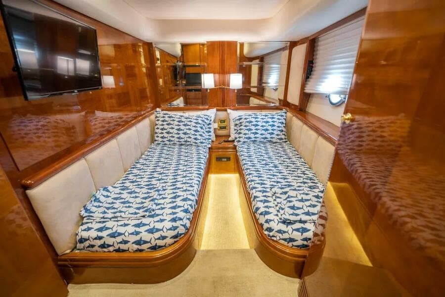 2004 Azimut 80 Carat