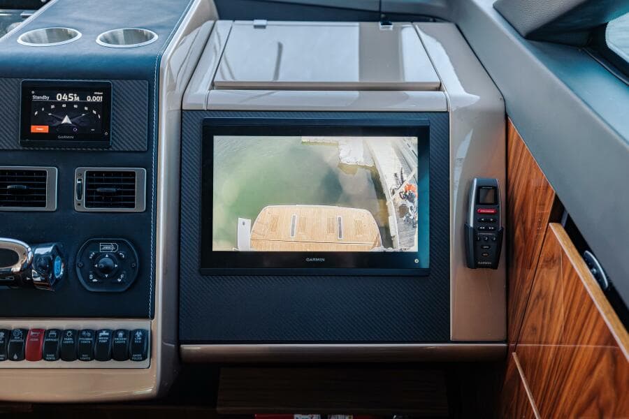 2011 Fairline 65 Squadron