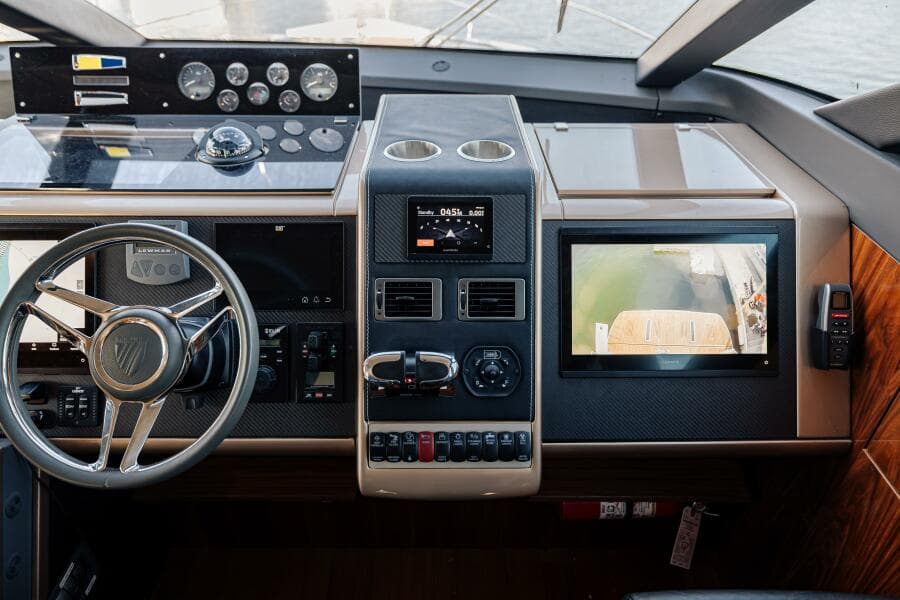 2011 Fairline 65 Squadron